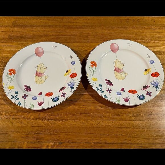 Disney Winnie the Pooh Among the Flowers Dinner Plates set of 2 NWT - Picture 2 of 5